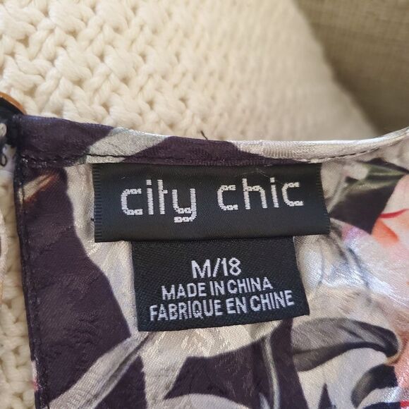 🔆 CITY CHIC 🔆 Floral Satin Cropped Jumpsuit - [size 18 in Black] - Picture 12 of 14